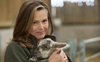 Liz Earle.jpg
