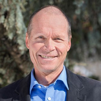Jonathan Balcombe resized.jpg