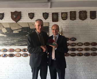 Spanish Award - 700x525.jpg
