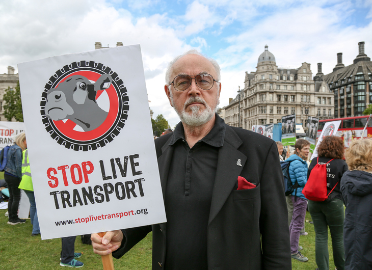 Peter Egan holding Ban Live Exports sign